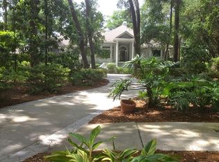 39 Sea Ln, Hilton Head Island, SC 29928