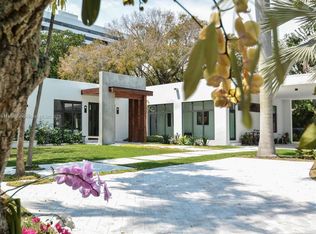 4560 Bay Point Rd, Miami, FL 33137