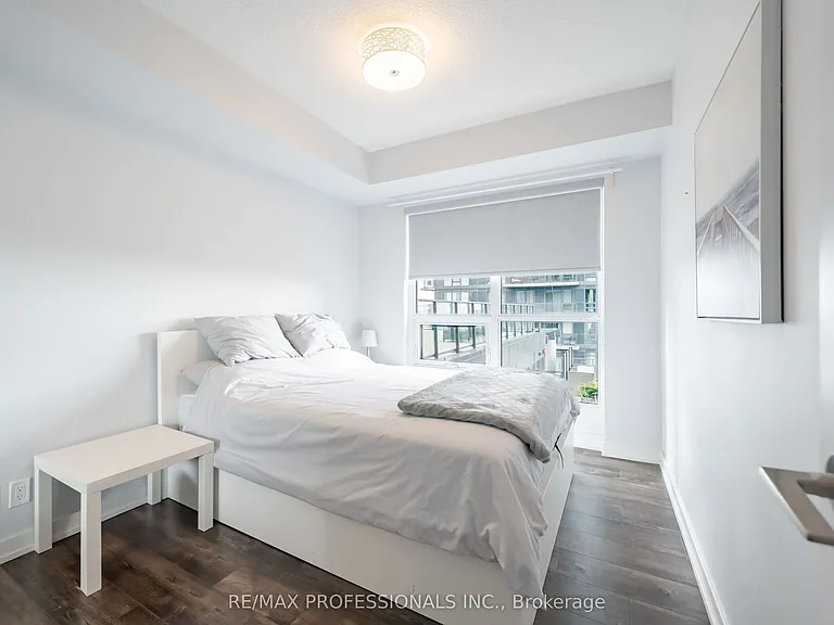 2220 Lake Shore Blvd W #909 — Photo 16
