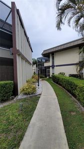 1 Greenway Vlg #209, Royal Palm Beach, FL, 33411