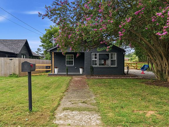 4th image of 519 E End Avenue