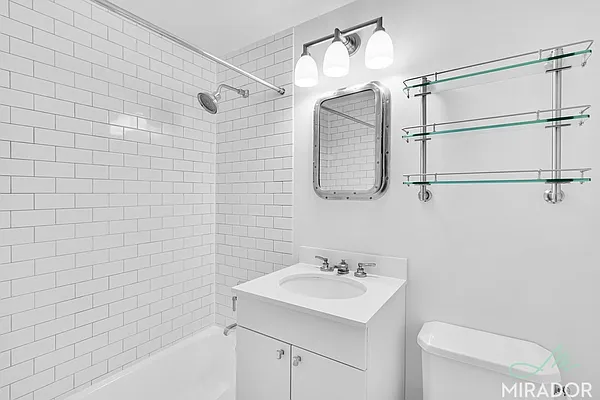 Rented by Mirador Real Estate | media 18