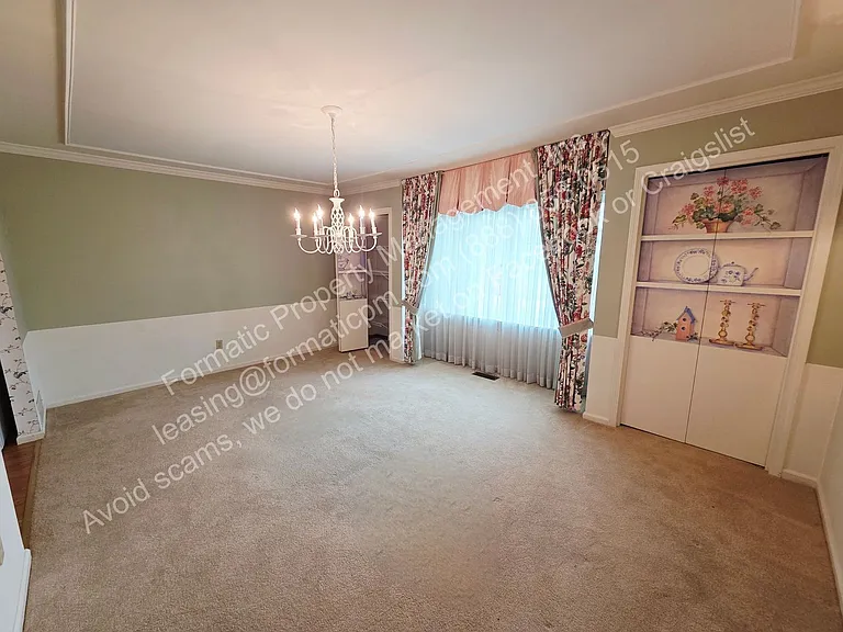 157 N Gates Ave — Photo 7