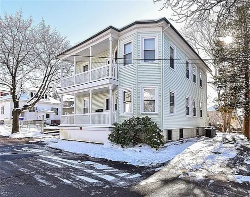 18 Joy St #1 Photo 1