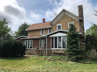 1753 Woodlawn Rd, Steward, IL 60553