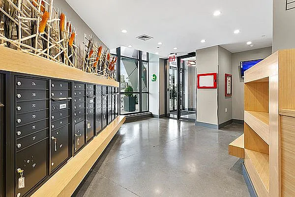 Rented by Bohemia Realty Group | media 8