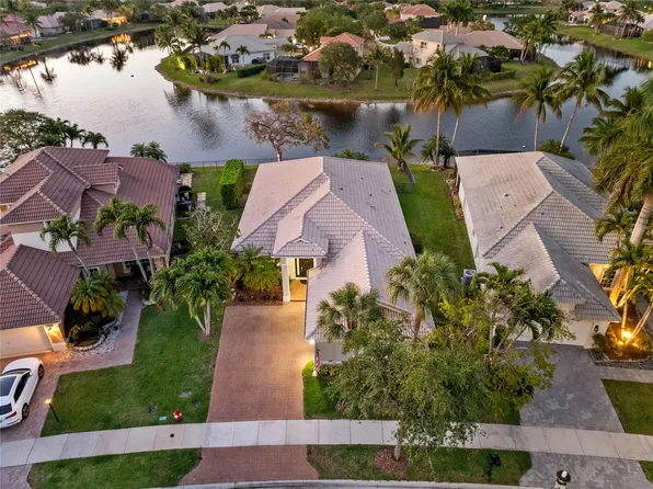 10979 NW 62nd Court, Parkland, FL 33076
