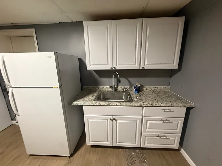 2233 Jackson St #4 — Photo 9