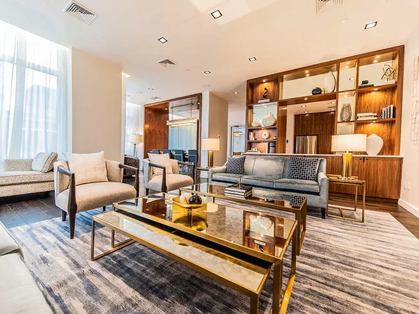 620 West 42nd Street image 7 of 11