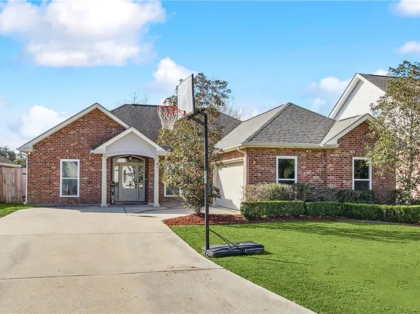 111 Highland Ave, Belle Chasse, LA 70037