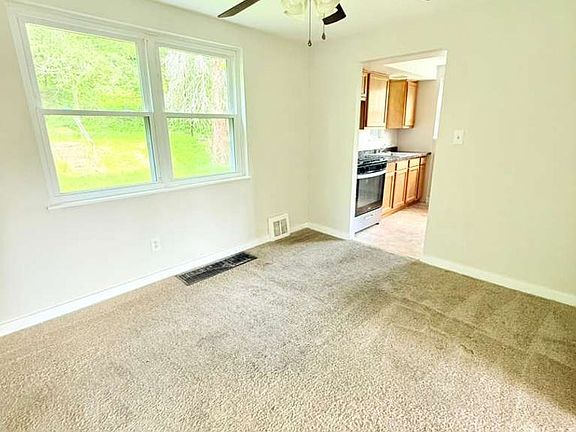 5th image of 209 Briarwood Dr