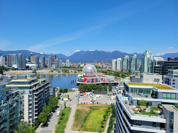 1708 Ontario St #1803, Vancouver, BC V5T 0J7