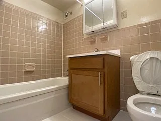 Claridge House — Photo 153