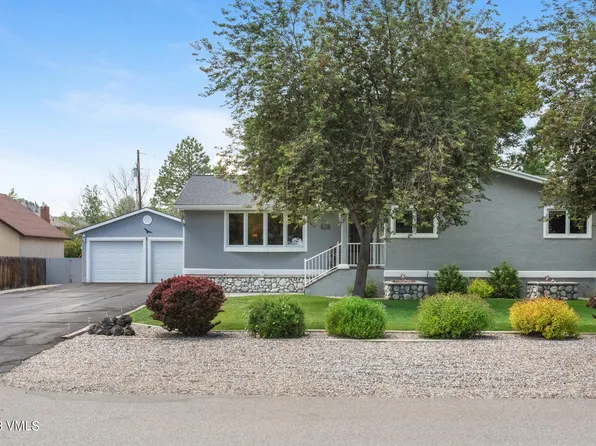 623 Wall St, Eagle, CO 81631