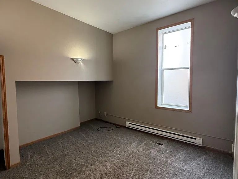 117 E Cherry St — Photo 11
