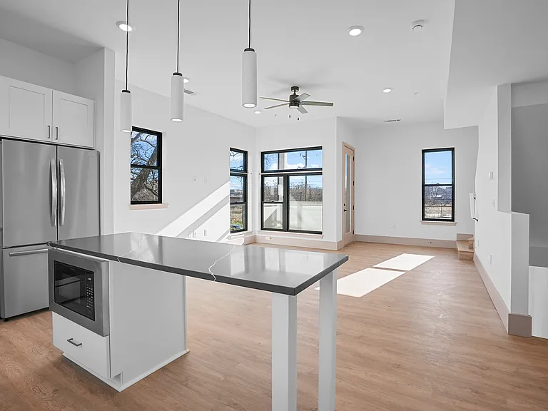 The Collection at 31st Street — Photo 14