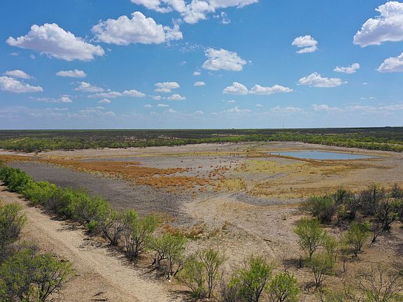 2nd image of 5 820/ Acres Arroyos Ranch Maverick County Uns #Dos-277