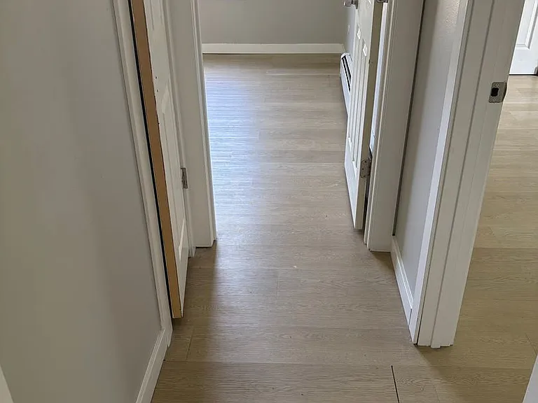 Crestline Villas Apartments — Photo 9