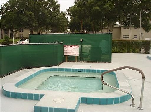 3rd image of 15 Lake Vista Trl APT 103