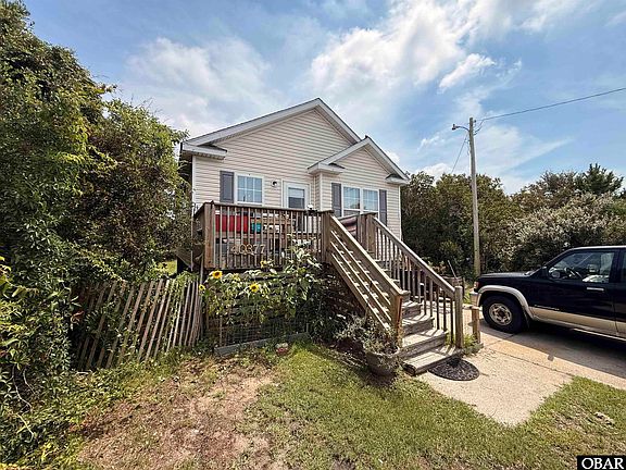 2nd image of 40377 N End Rd