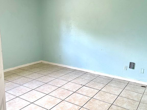 5th image of 5144 28th St SW #5144