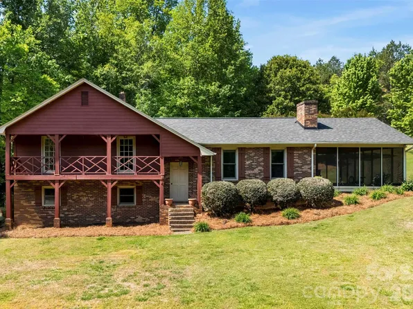 422 Alex D Owens Dr, Kings Mountain, NC 28086