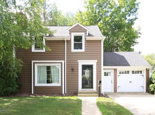 1522 Sheridan Dr, Kalamazoo, MI 49001