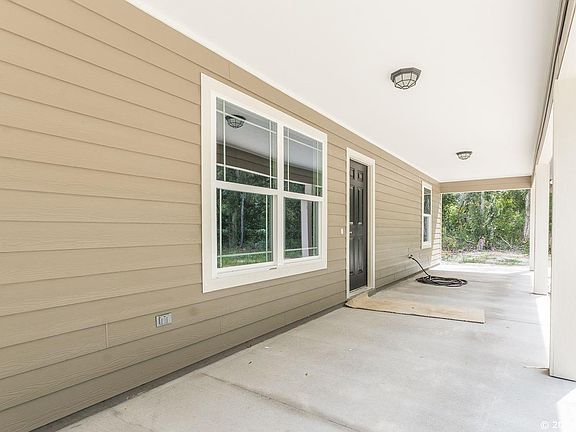 3rd image of 5316 NE 77th Ave
