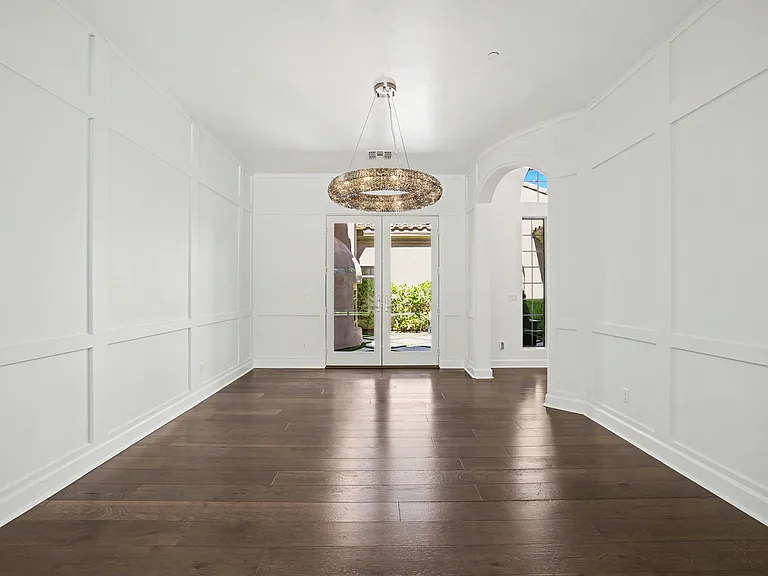 18418 N 97th Pl — Photo 22