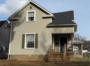 118 Woodland Ave, Dennison, OH
