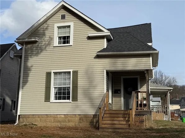 118 Woodland Ave, Dennison, OH 44621