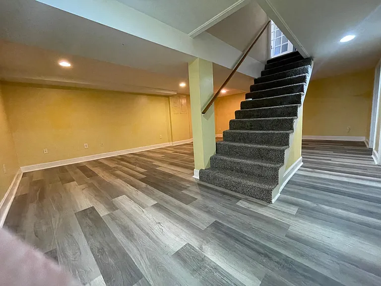 501 Fairlawn Rd — Photo 24