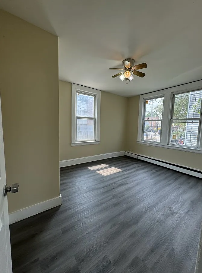 1 bed, 650 sqft, $2,000 — Photo 4