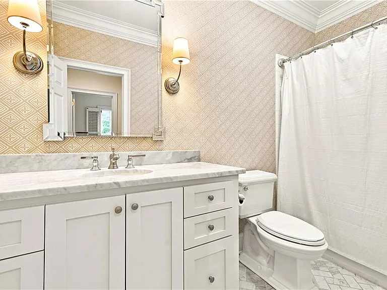 18 Dean Overlook NW — Photo 5