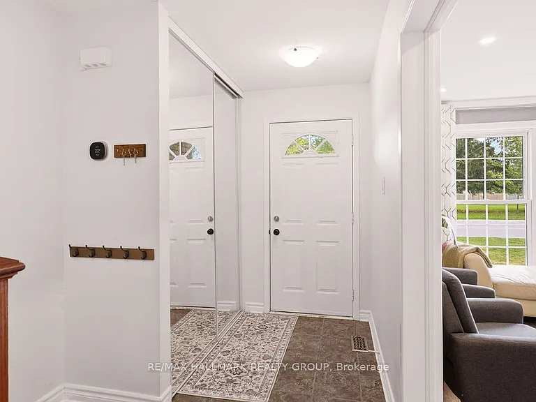 73 Banner Rd — Photo 2