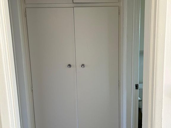 3rd image of 4145 44th St APT 7