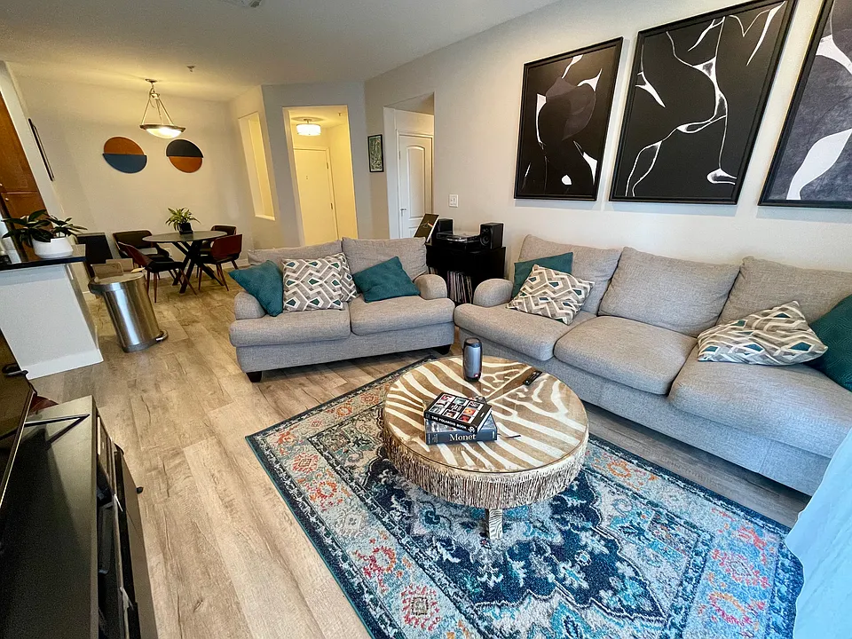 360 W Avenue 26 #430