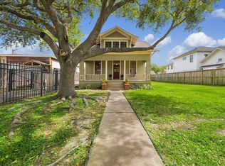 1846 Arlington St, Houston, TX 77008