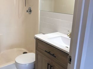 14428 Barclay Ave APT 5B, Flushing, NY 11355