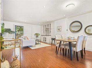 1518 6th Line #27, Oakville, ON L6H 2P2