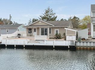 9 Albatross Point, Bayville, NJ 08721