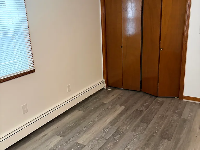 173 Bailey St #1R — Photo 6