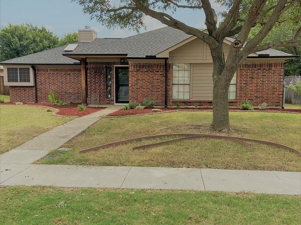 1st image of 1569 Autumn Breeze Ln