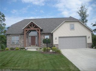 10471 Ruggiero Dr, Strongsville, OH 44136