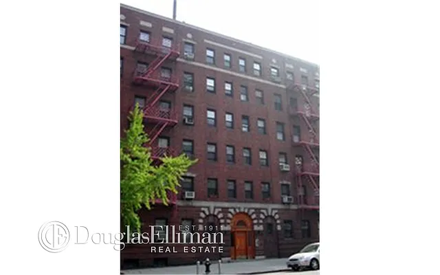 Sold by Douglas Elliman | media 6