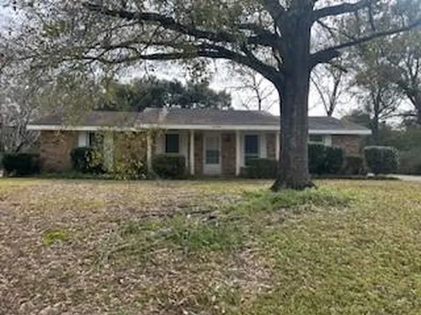 5831 Belle Terrace Dr, Theodore, AL 36582