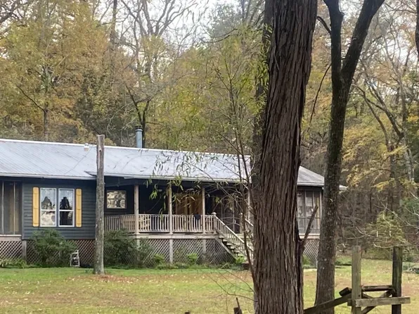 10129 Hudson Rd, Mooringsport, LA 71060