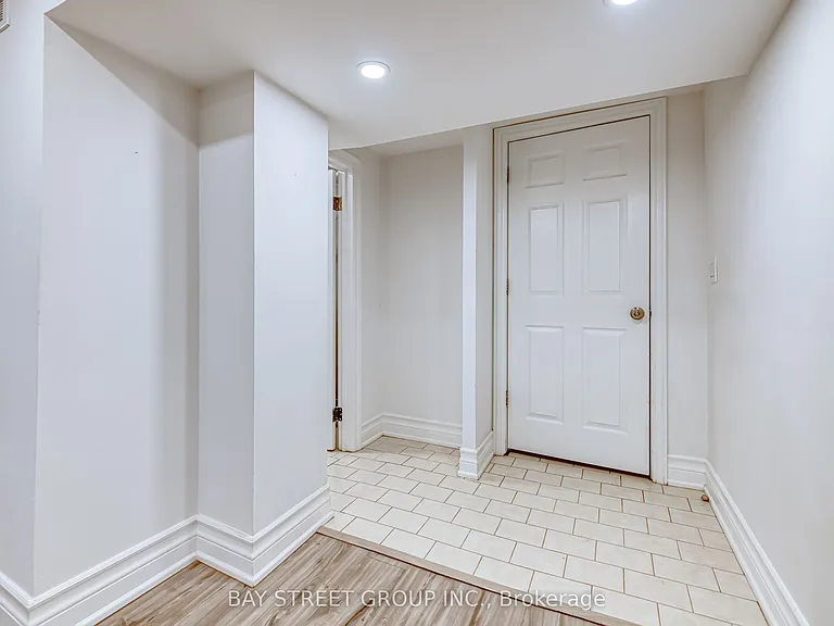 99 Cherrywood Dr #BASEMENT — Photo 3