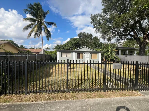 2255 NW 85th St, Miami, FL 33147