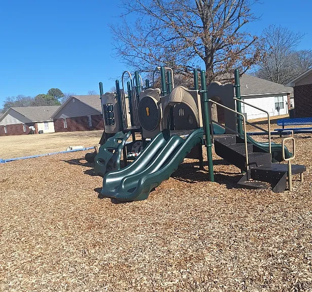 Greenview Estates — Photo 6